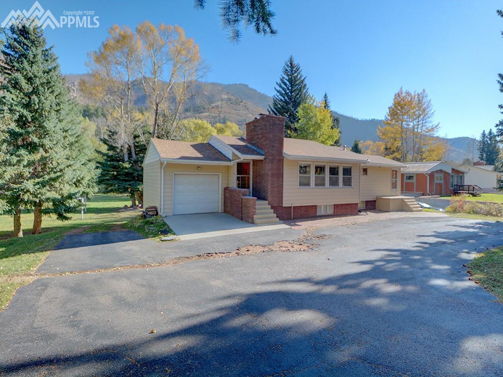 8610 Chipita Park Road - Photo 1