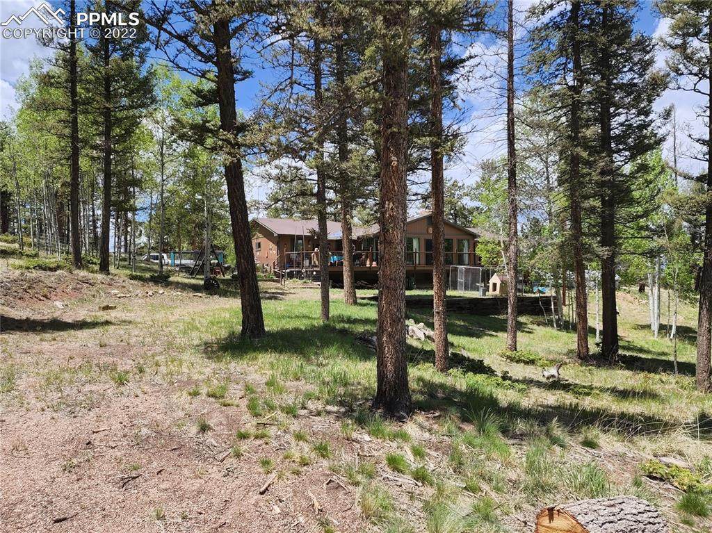 496 Manchester Drive - Photo 1
