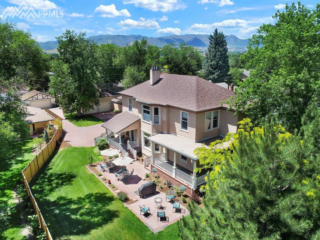 2220 Cascade Avenue - Photo 1