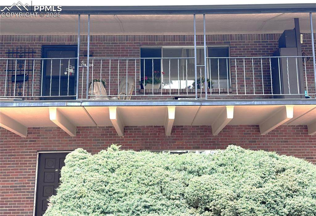 434 Valley Hi Circle - Photo 1