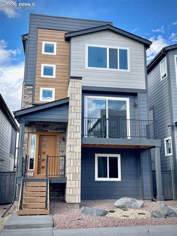 6131 Steele Creek Way - Photo 1