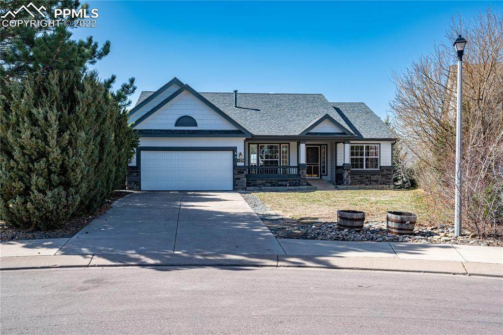 939 Mesa Creek Drive - Photo 1