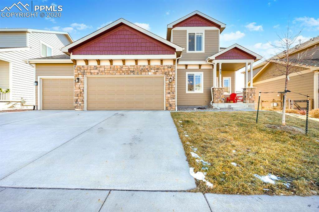 923 Deschutes Drive - Photo 1