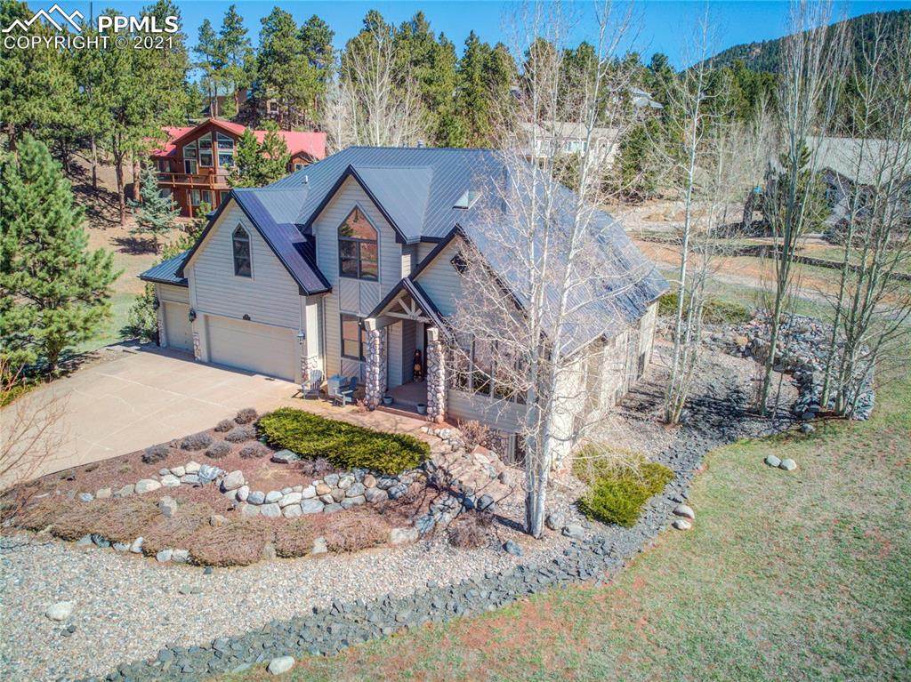 790 Skyline Drive - Photo 1