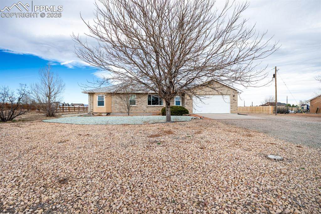 965 Cimarron Drive - Photo 1