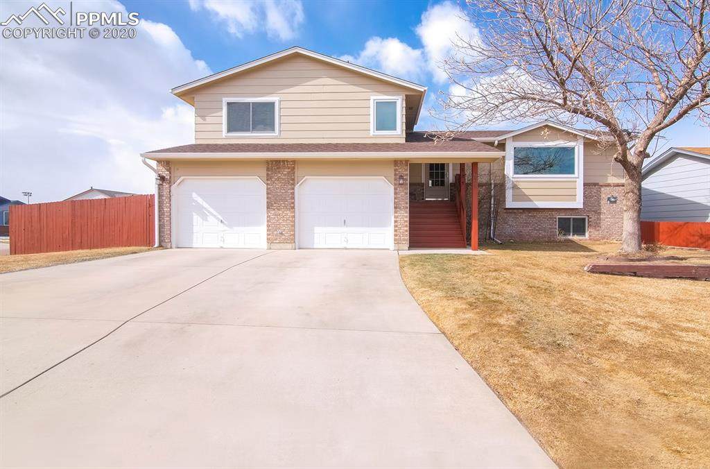 604 Montrail Drive - Photo 1
