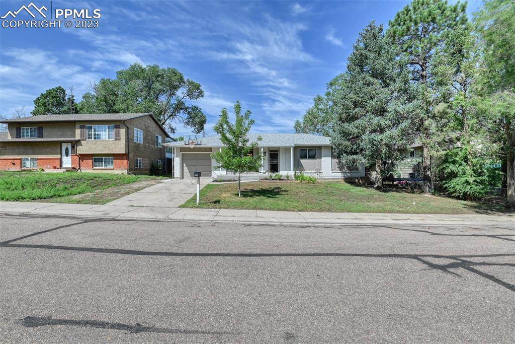 1808 Olympic Drive - Photo 1