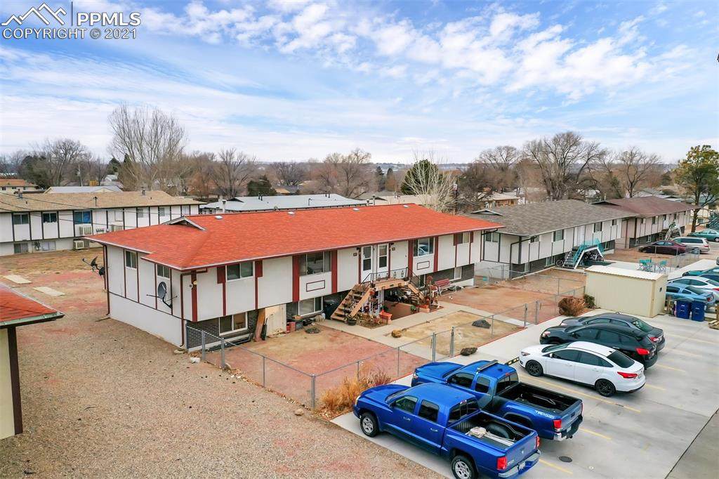 10-16 Martha Lane - Photo 1