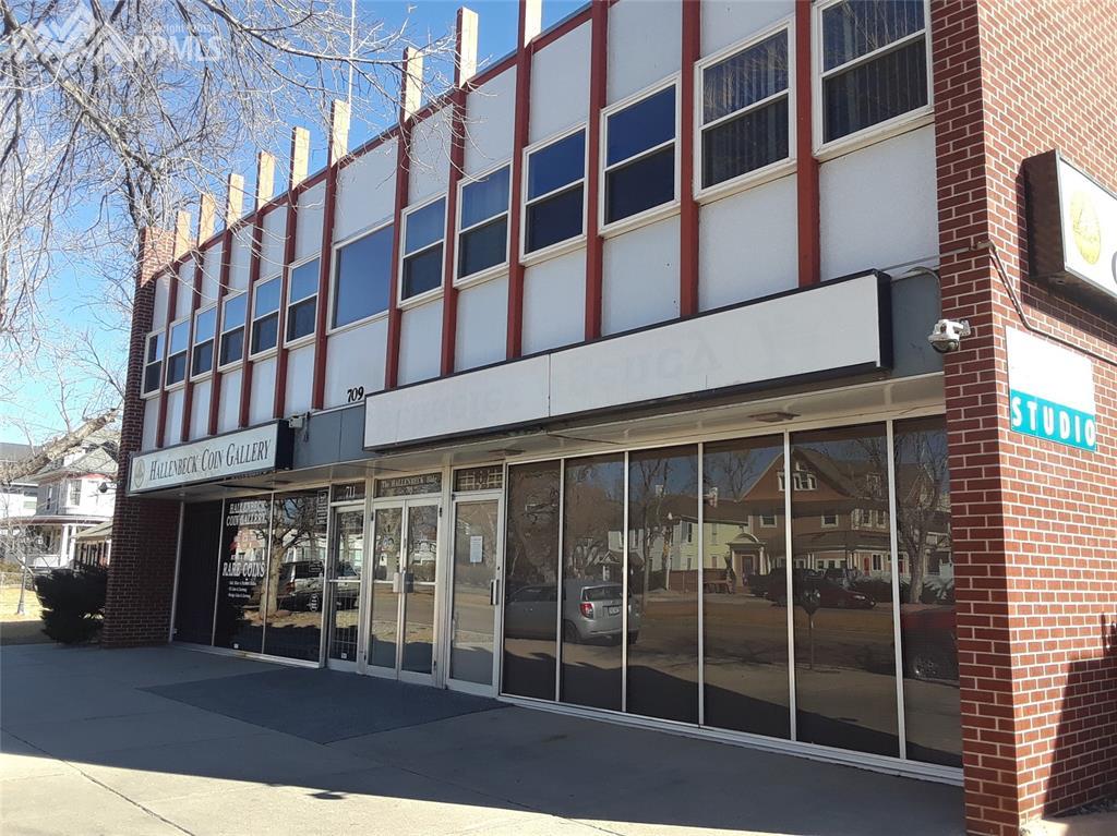 709 Nevada Avenue - Photo 1