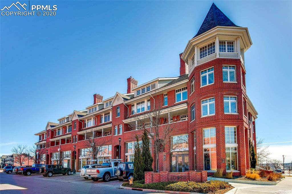 201 Las Animas Street - Photo 1