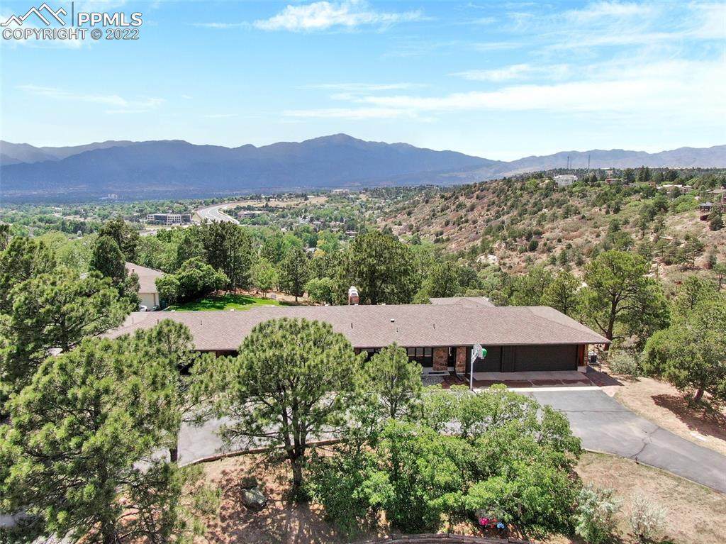4300 Ridgelane Drive - Photo 1