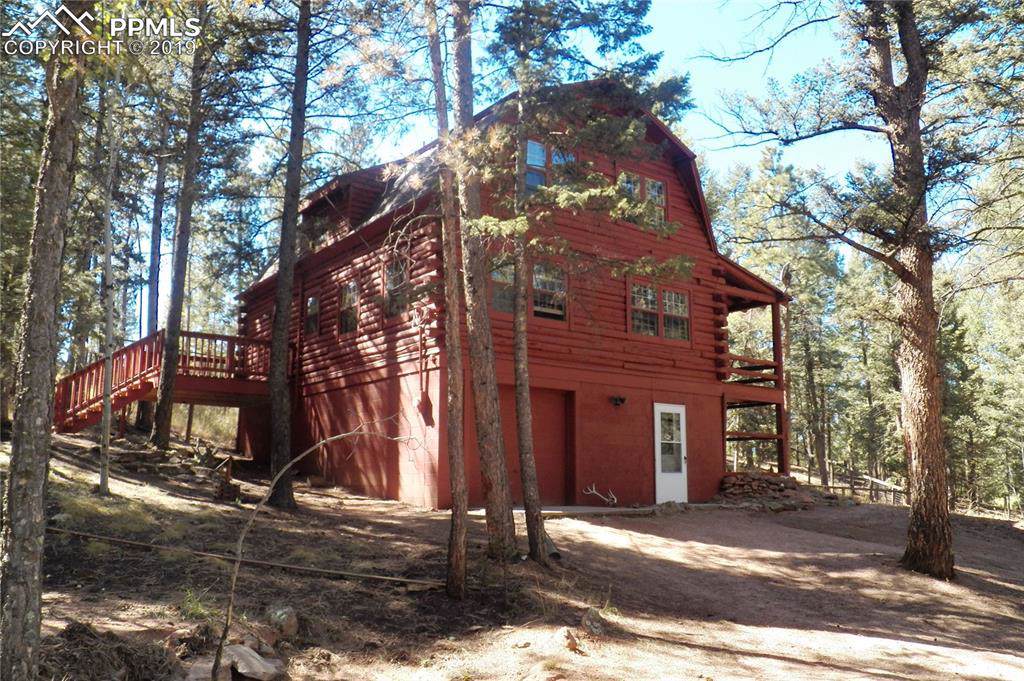 194 Spruce Lane - Photo 1