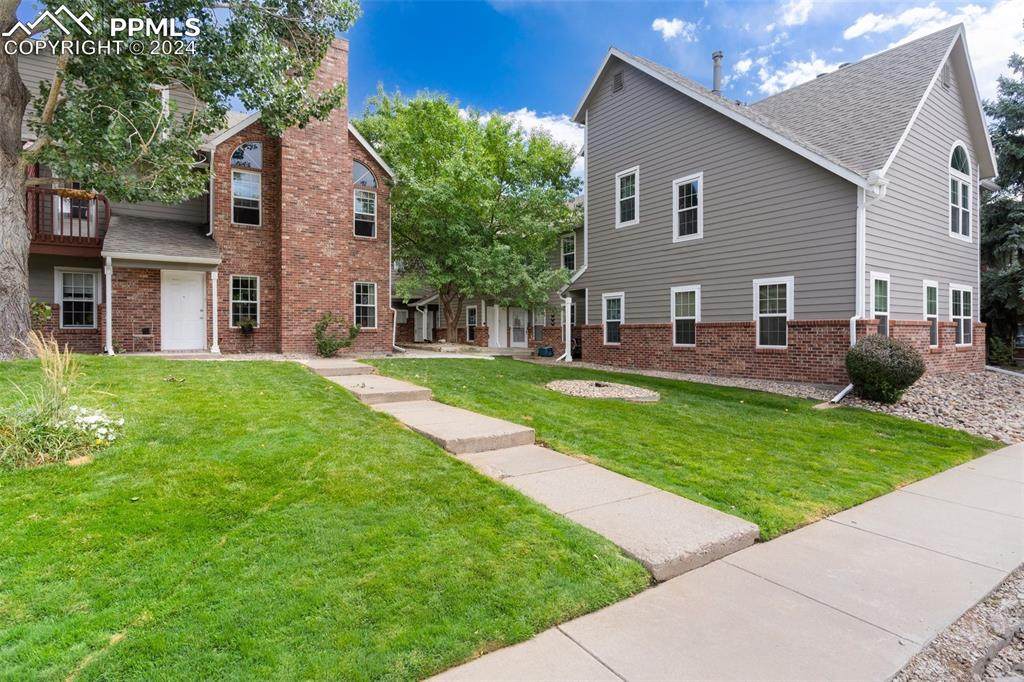 2117 Troy Court - Photo 1