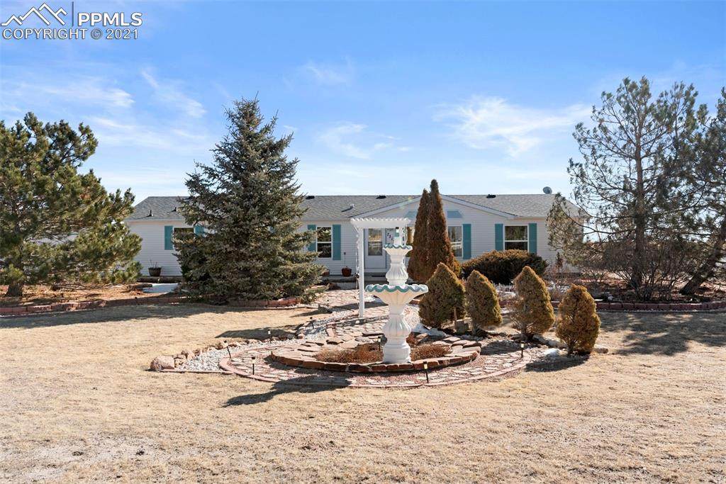 7215 Pfost Drive - Photo 1