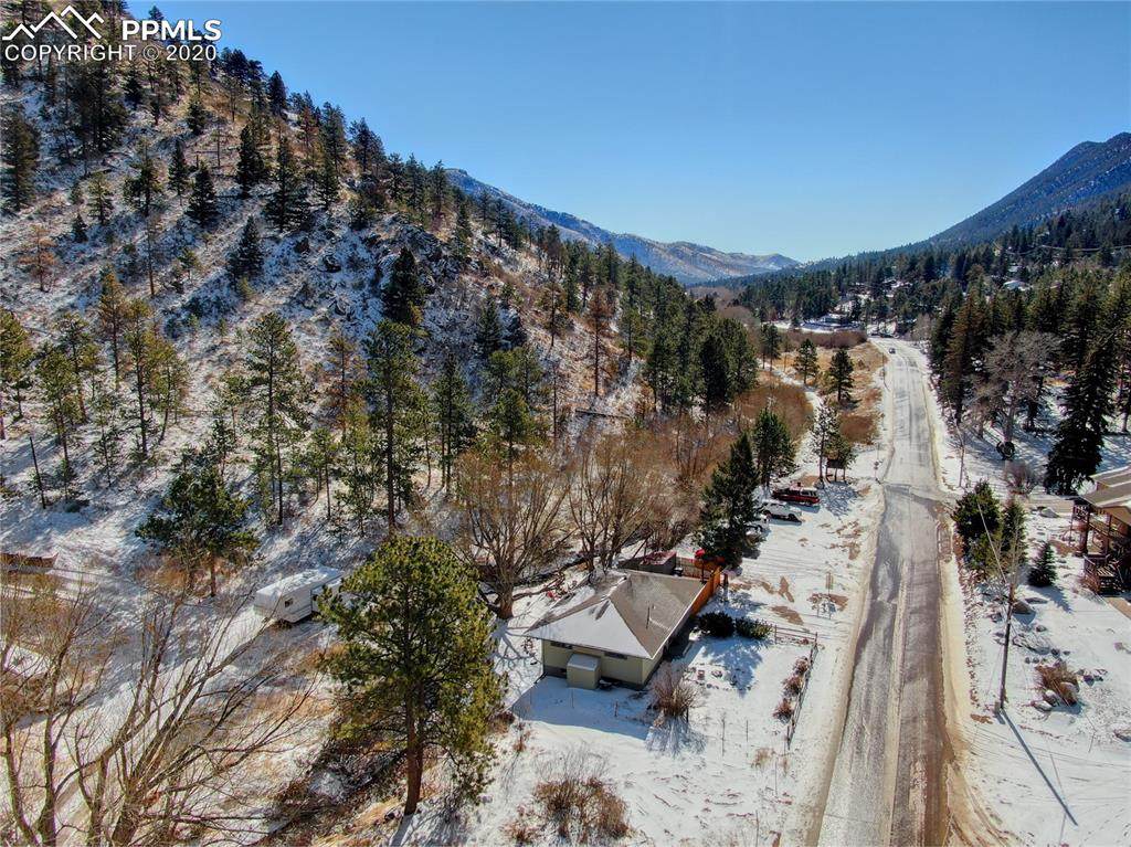 10210 Ute Pass Avenue - Photo 1