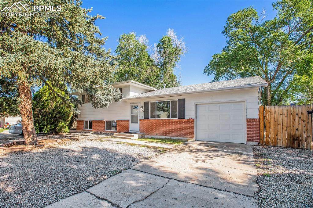 3916 Tennyson Avenue - Photo 1