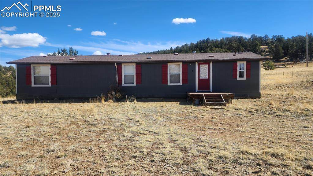 406 Burns Drive - Photo 1