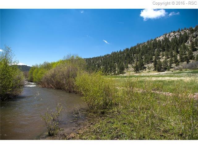 261 Ranch View Drive - Photo 1