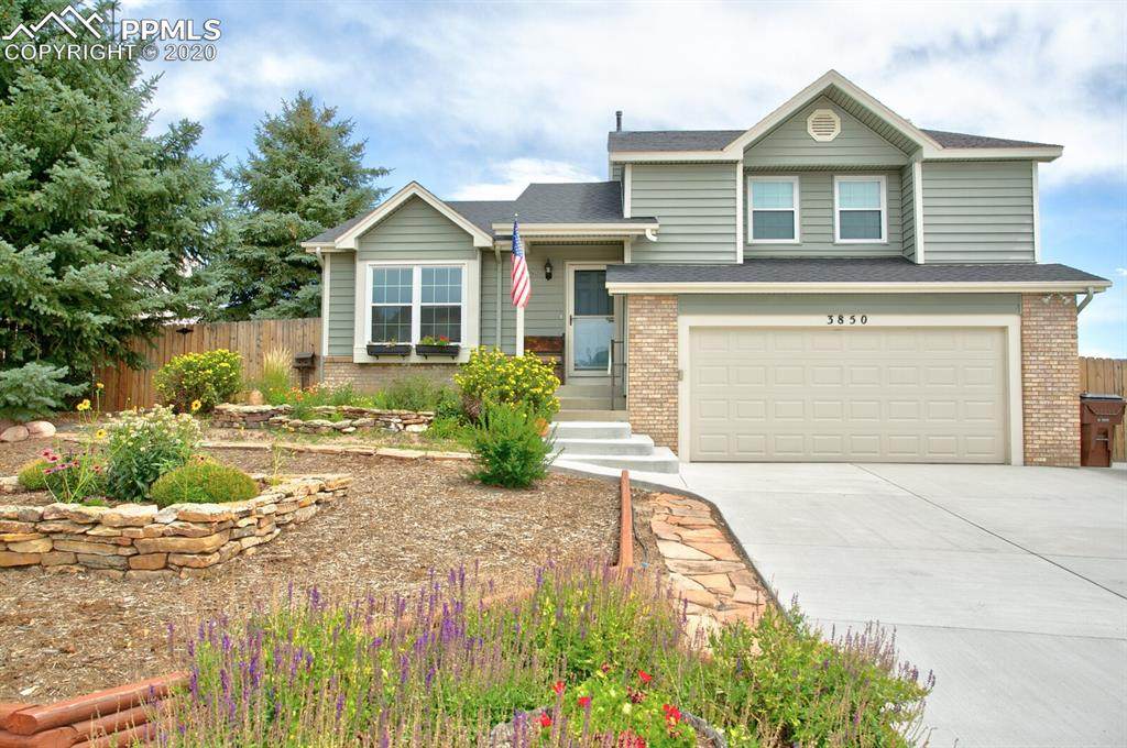 3850 Zurich Drive - Photo 1