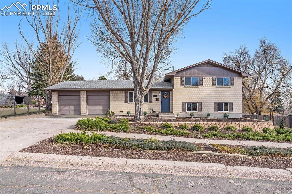 1333 Holmes Drive - Photo 1