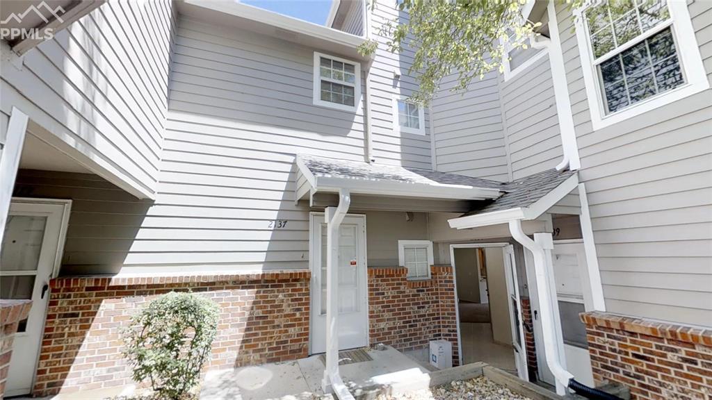 2119 Troy Court - Photo 1