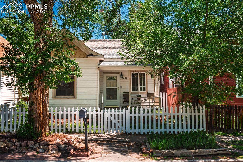 2830 Kiowa Street - Photo 1