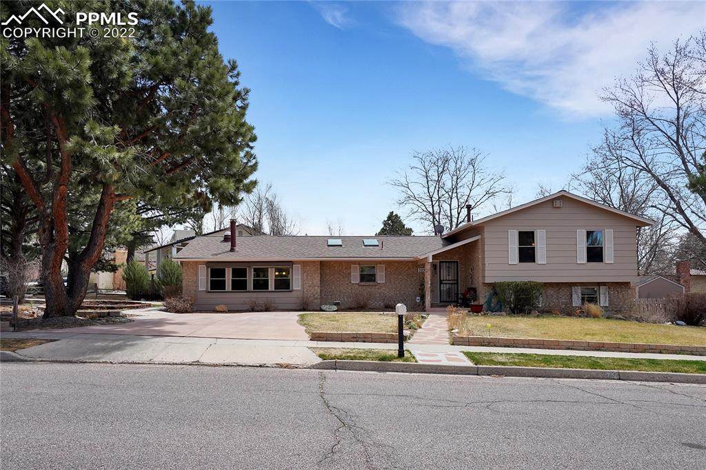 5233 Cambria Drive - Photo 1