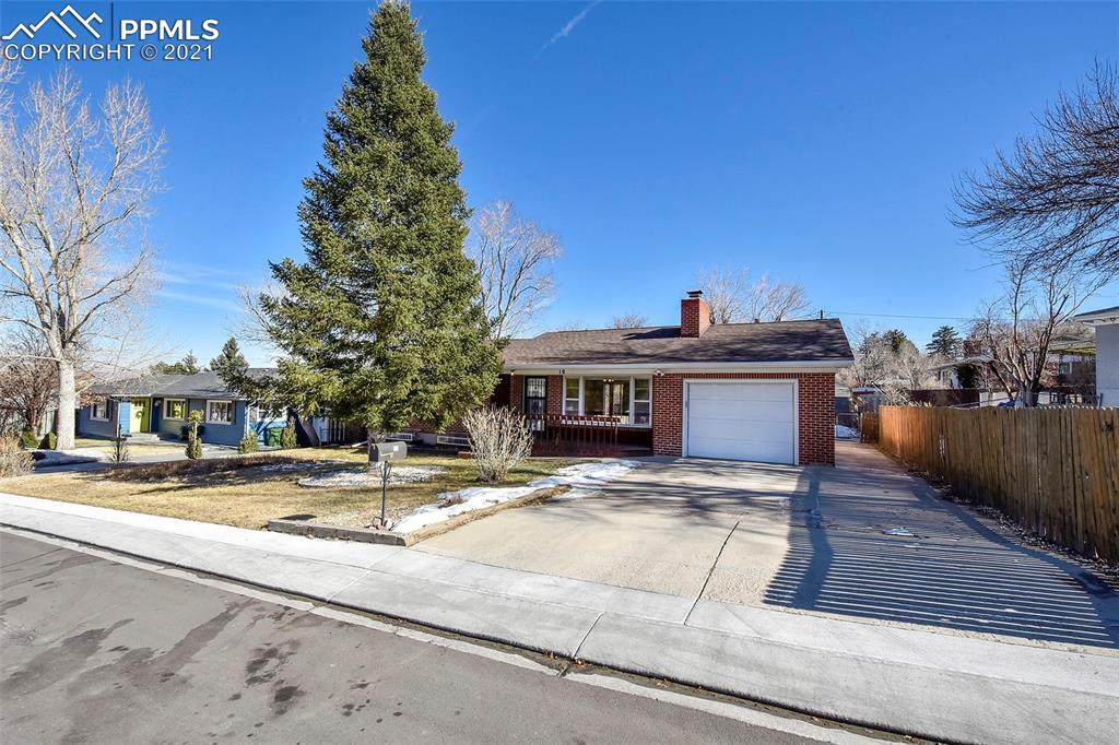 10 El Sereno Drive - Photo 1