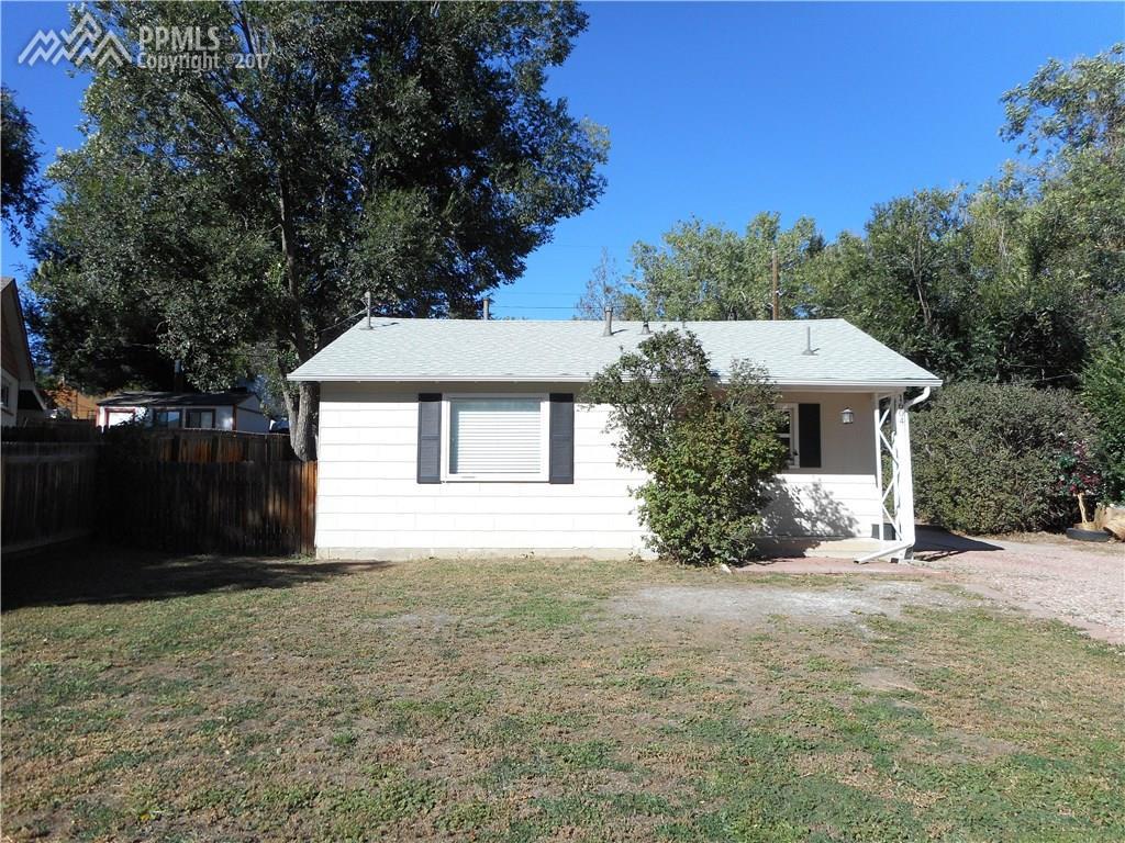 1604 Dorchester Drive - Photo 1
