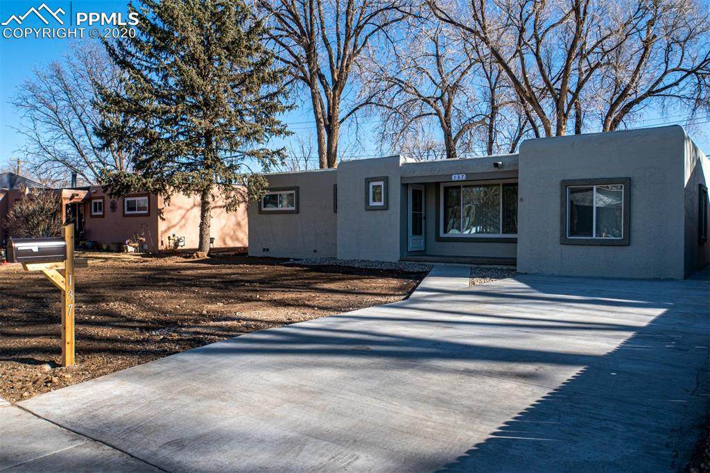 137 Rose Drive - Photo 1