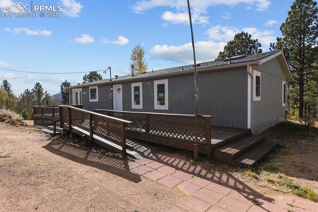 1061 May Queen Drive - Photo 1