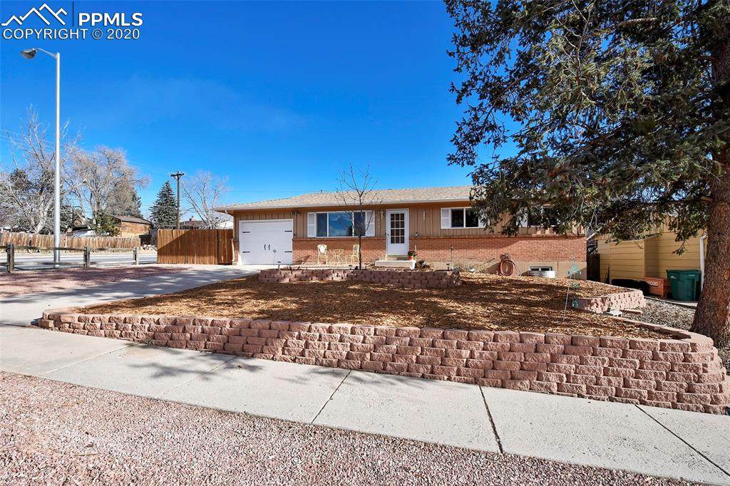 949 Bowser Drive - Photo 1