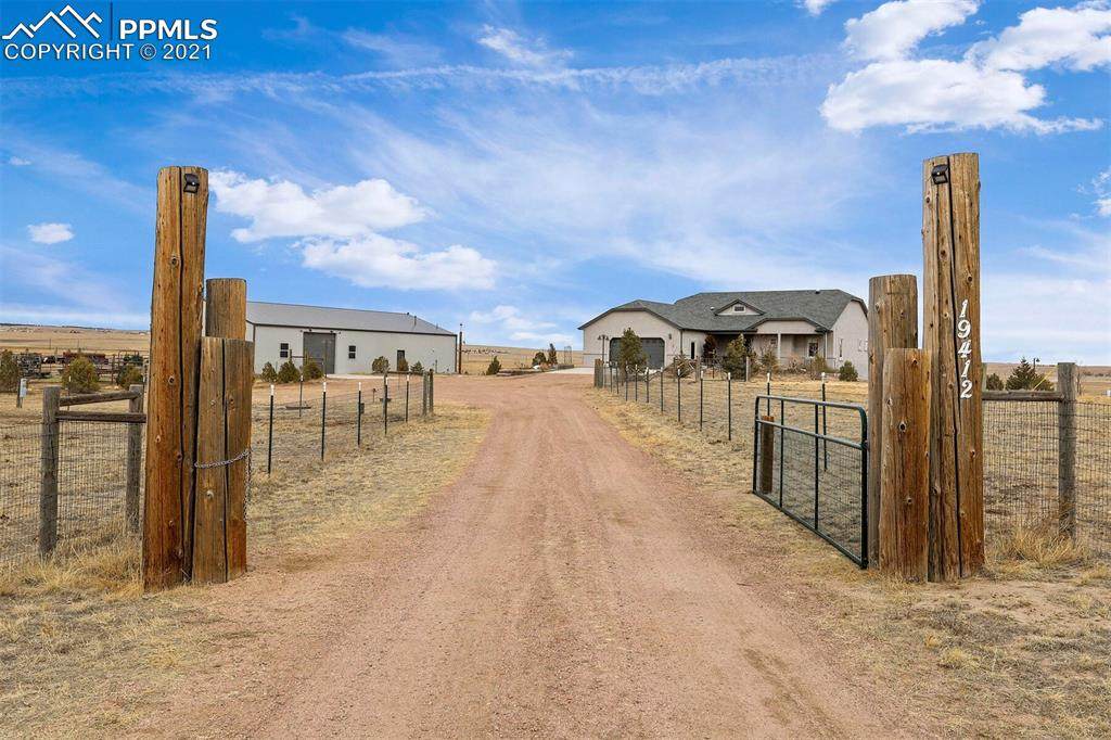 19412 Elliott View - Photo 1