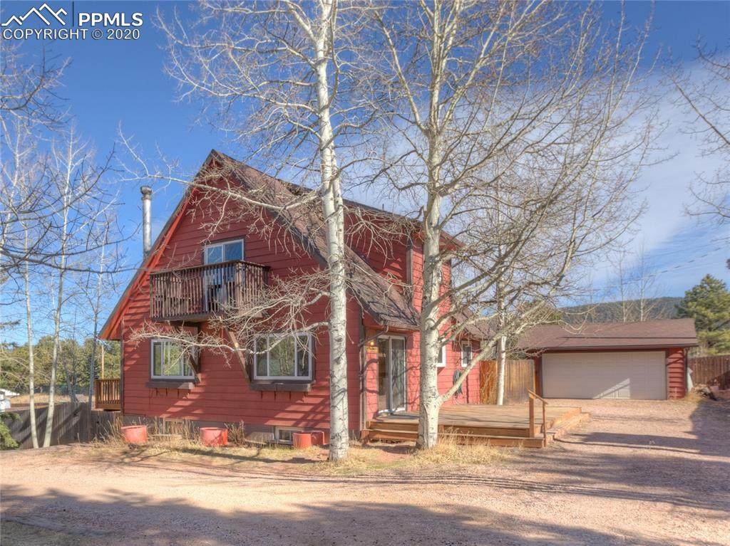 725 Northwoods Drive - Photo 1