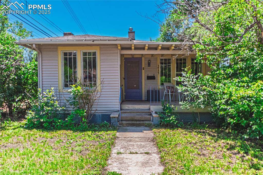 215 Washington Street - Photo 1