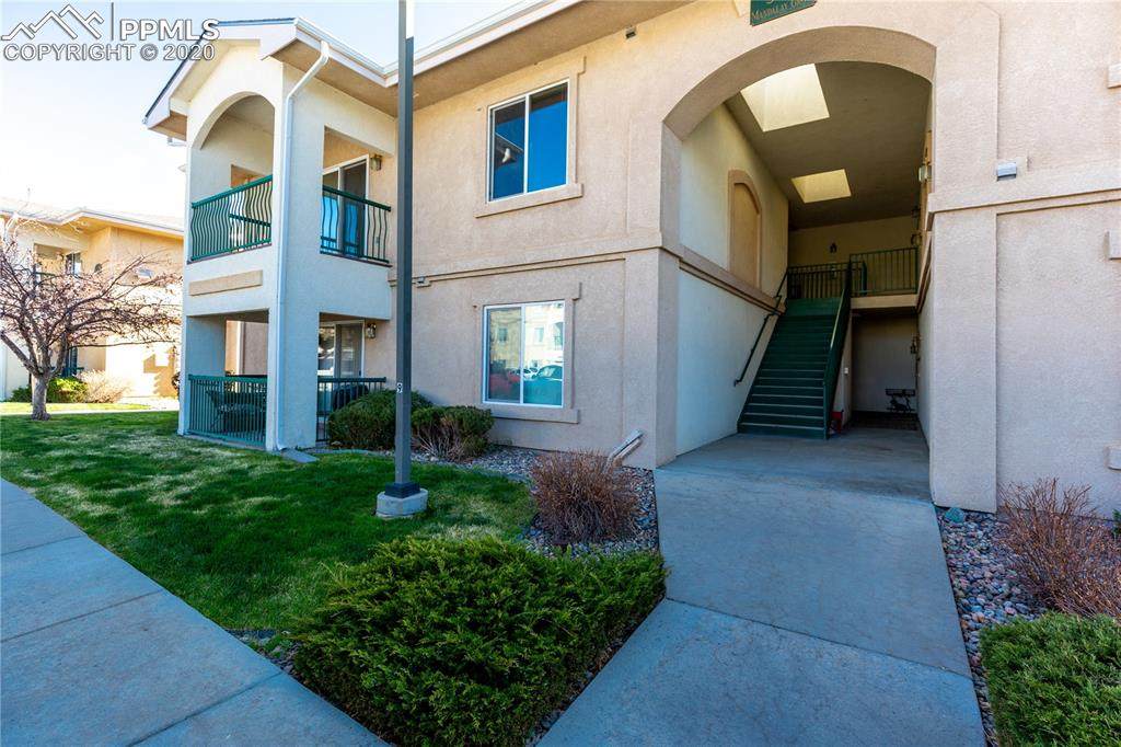 3021 Mandalay Grove - Photo 1 3021 Mandalay Grove - Photo 1