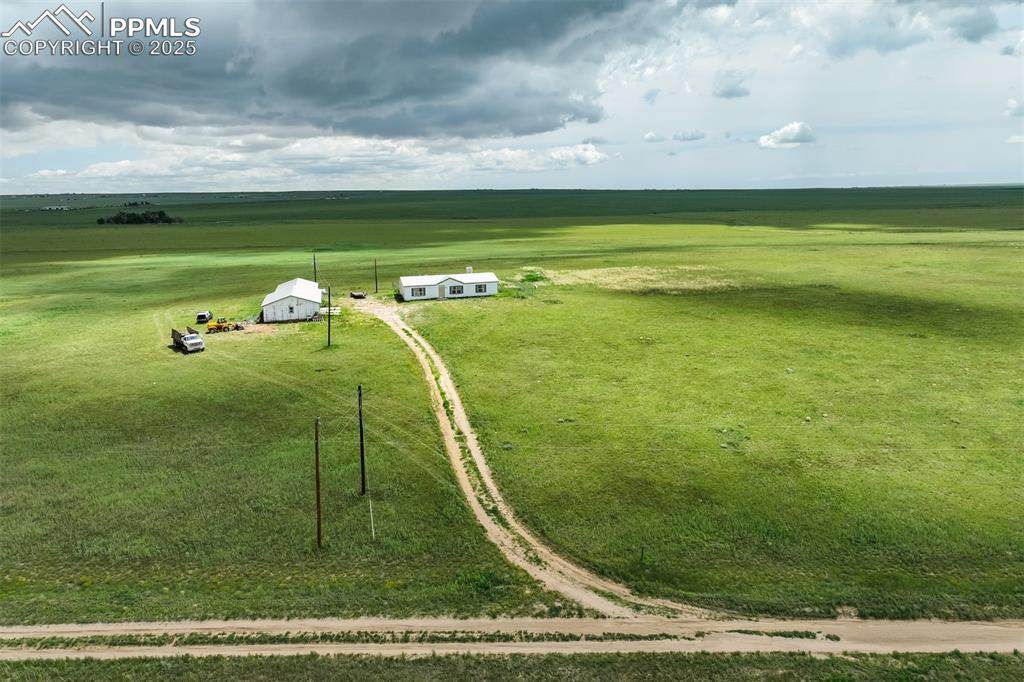 1435 Equestrian Point - Photo 1