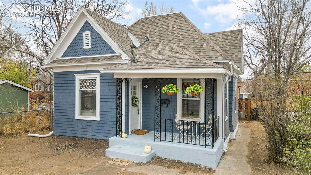 711 Spruce Street - Photo 1