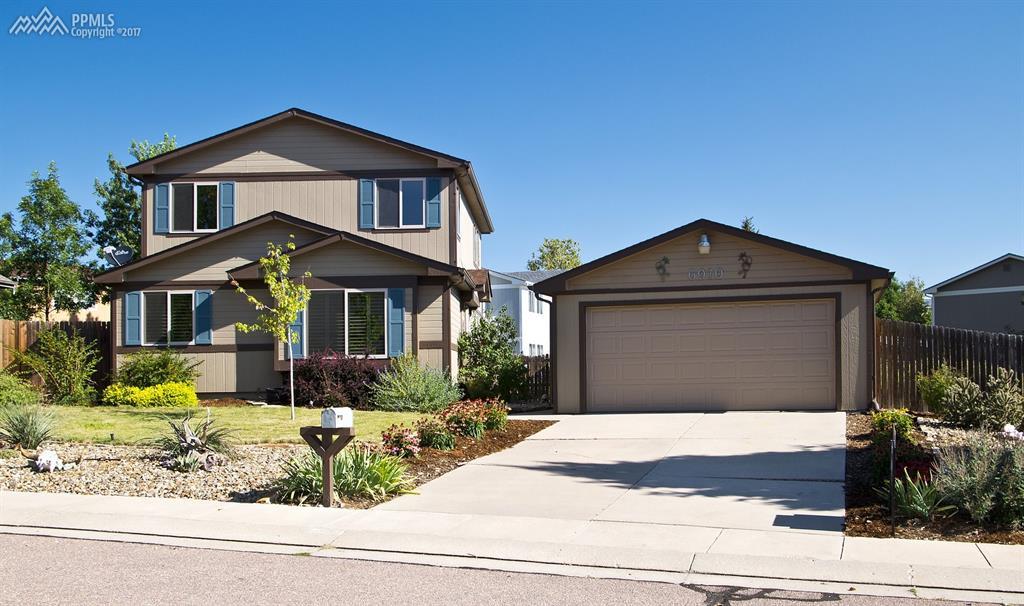 6910 Crazy Horse Circle - Photo 1