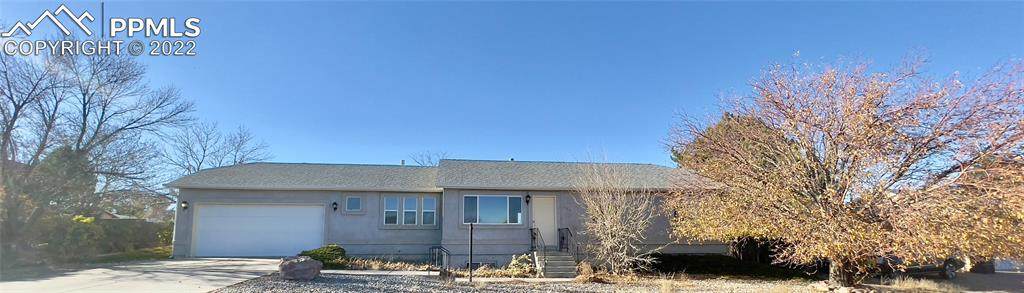 659 Camrose Drive - Photo 1
