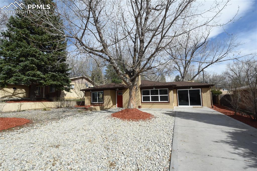 407 28Th Street - Photo 1
