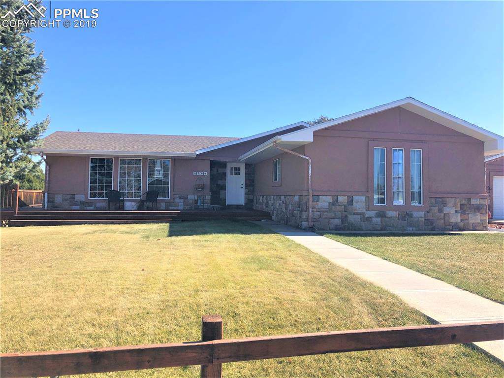 1789 Circle Lane - Photo 1
