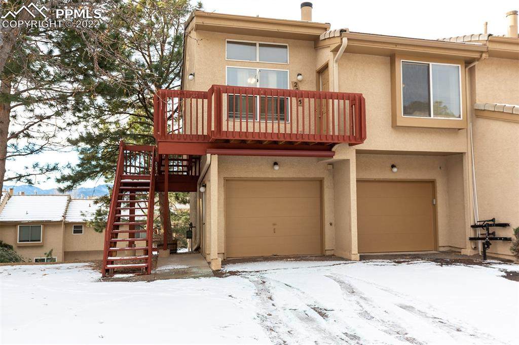 2045 Austrian Way - Photo 1