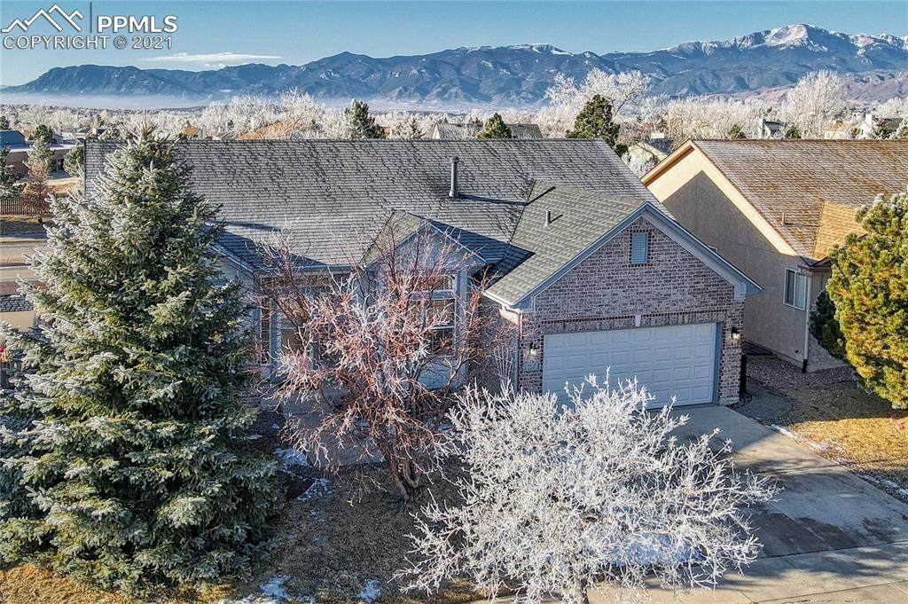 4271 Morning Glory Road - Photo 1