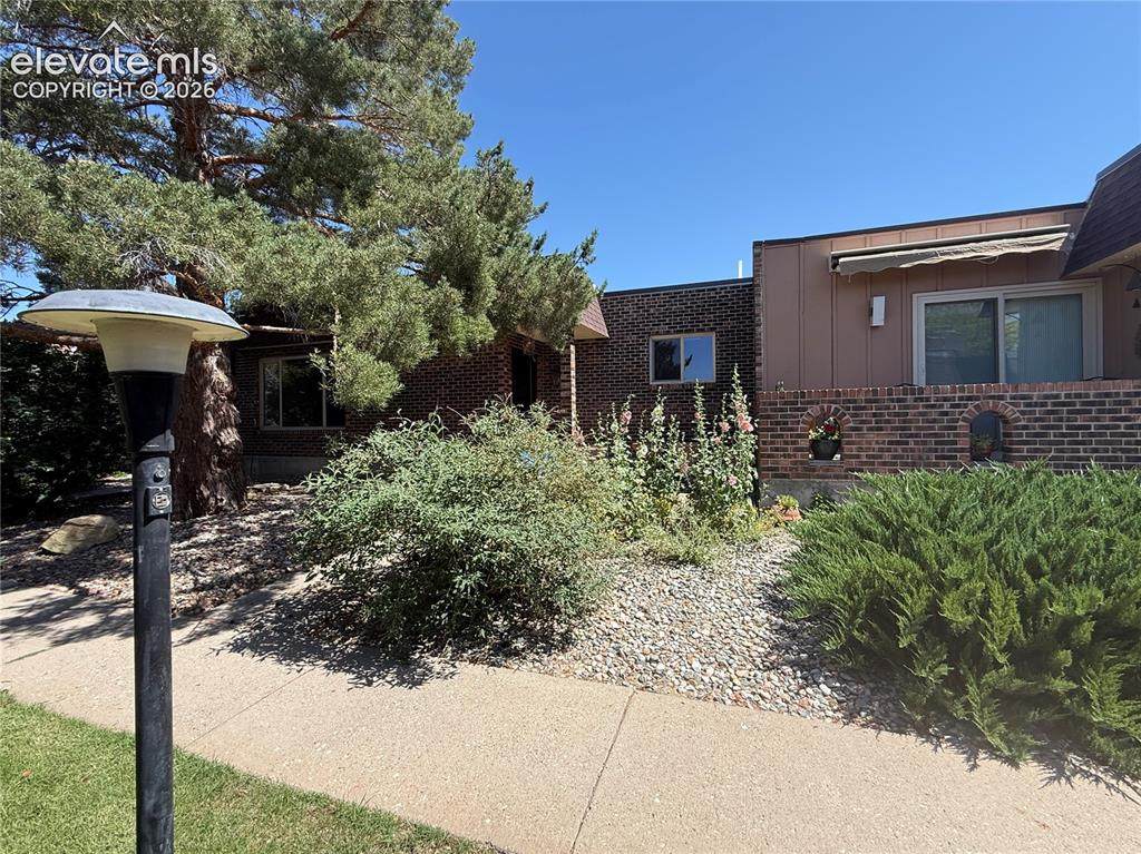 52 Villa Drive - Photo 1