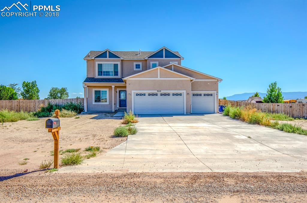 980 El Nido Drive - Photo 1
