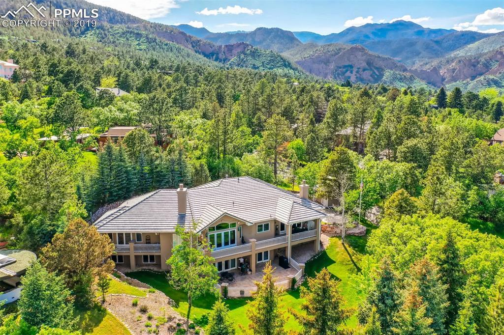 9 Chase Lane - Photo 1