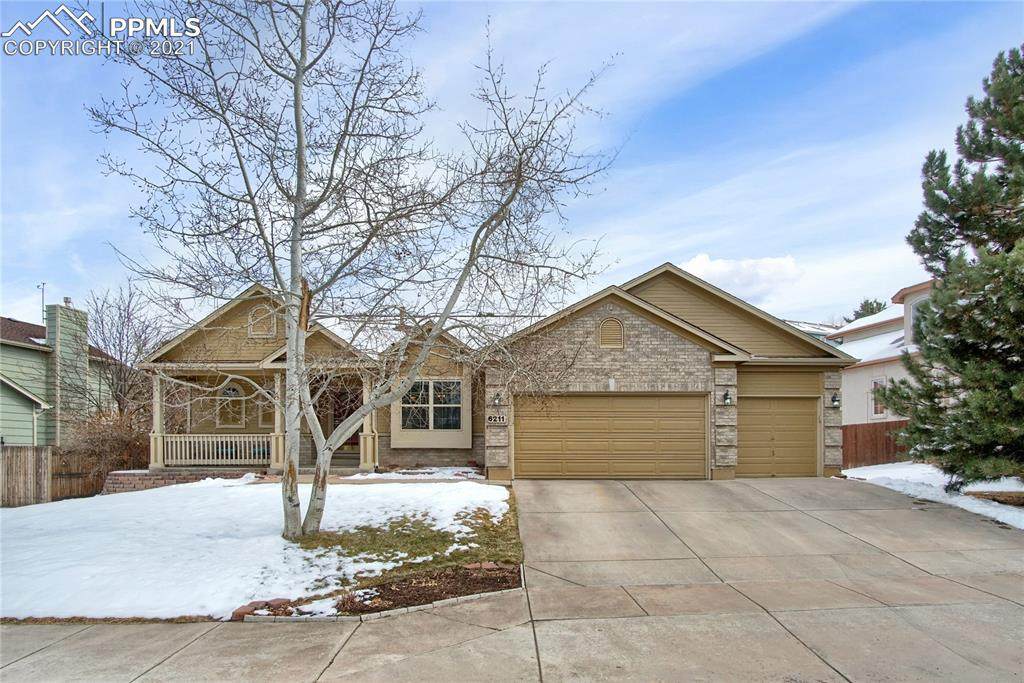 6211 Soaring Drive - Photo 1