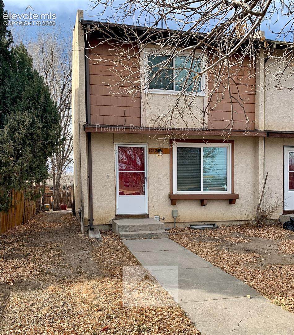 1122 Delaware Drive - Photo 1