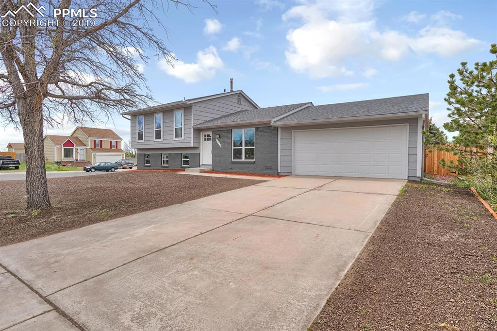 2952 Dickens Drive - Photo 1